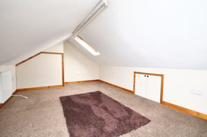 Attic space- click for photo gallery